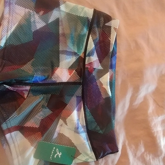 Workout shorts - Picture 3 of 4